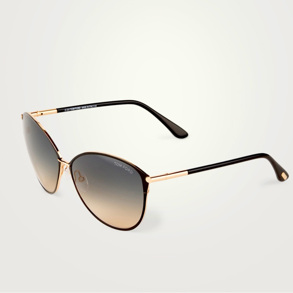 NWT| TOM FORD
Penelope Aviator Sunglasses